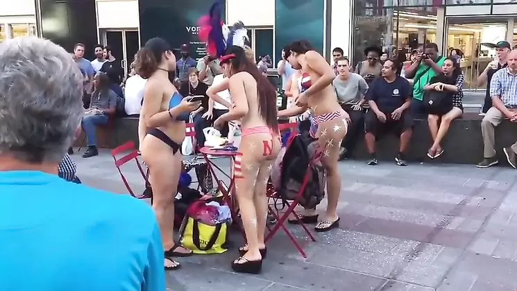 Body paints in time square NYC