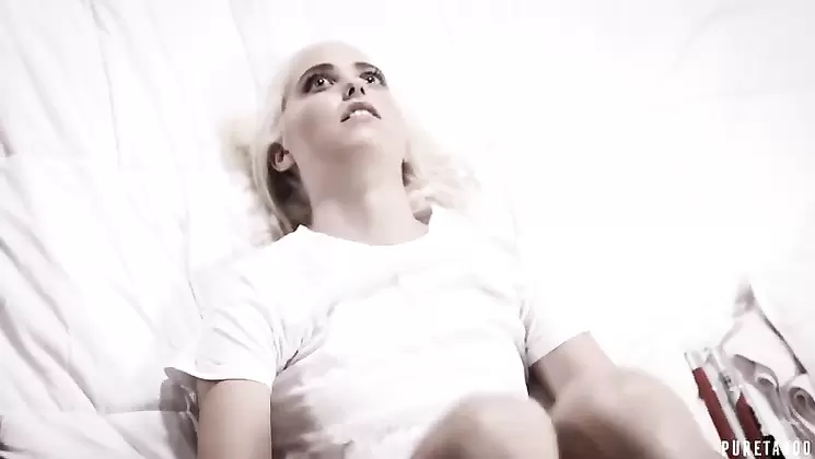 Chloe Cherry Blind Surprise XXX