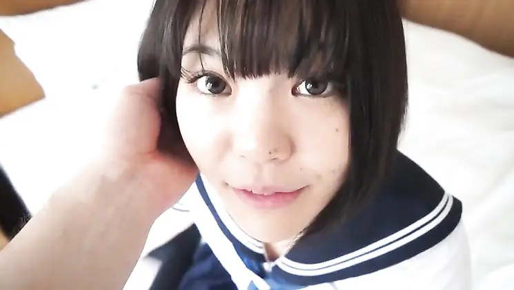 FC2PPV 1392437 The innocent beautiful girl in a sailor suit is a pervert who loves to feel good with