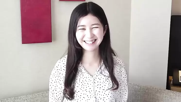 FC2PPV 1806564 【無】【100個限定2980→2tにOFF!】清楚な女子アナ系美女！美しいＦカップ巨乳♥️上品なお顔が卑猥に…！♥️※レビュー特典／高画質Ver