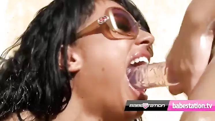 maj creamy fun kerry louise and leah lesbian sex
