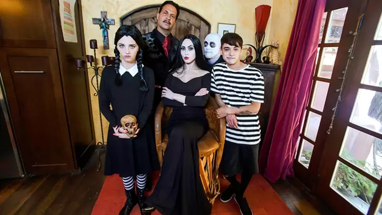 FamilyStrokes - Lustful Stepfamily Celebrates Holloween By Having Hardcore Parody Orgy on PornVe