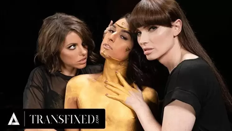 Khloe Kay Succumbs To Lust At Her Photoshoot With Adriana Chechik & Natalie...