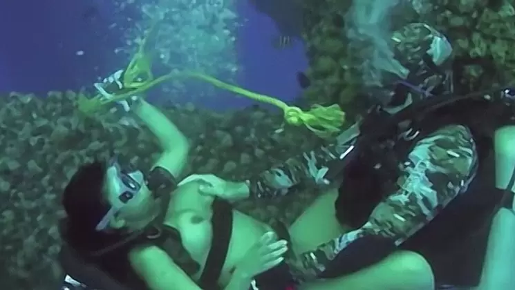 Mickaela And Lars Do Underwater Hardcore - Mickaela And Lars Do Underwater Hardcore