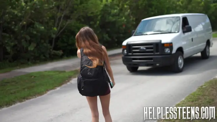 Stranded teen seeks help but lacks money