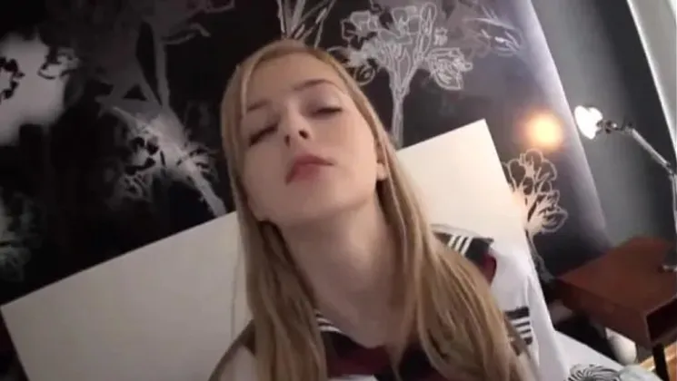 Fuking my step cousin pussycamgirls&period;com