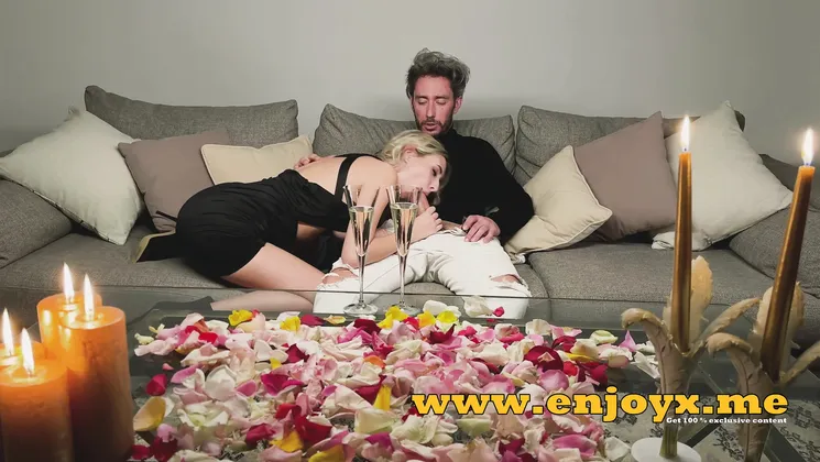 These 2 Russian fucksluts will demonstrate you how to overcome any problem with some