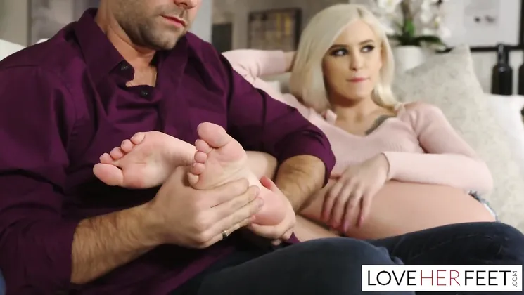 Stepmom seduces stepdaughter's boyfriend with her feet and small tits