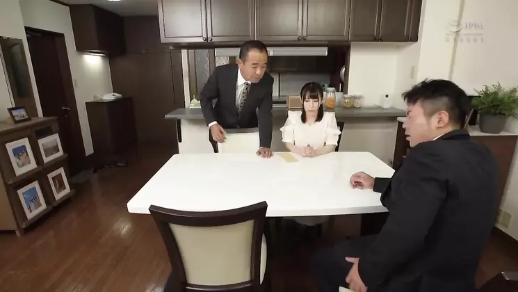HBAD-465 Young Woman Employee Who Was Made A Domestic Dog Insults In Front Of Her Husband